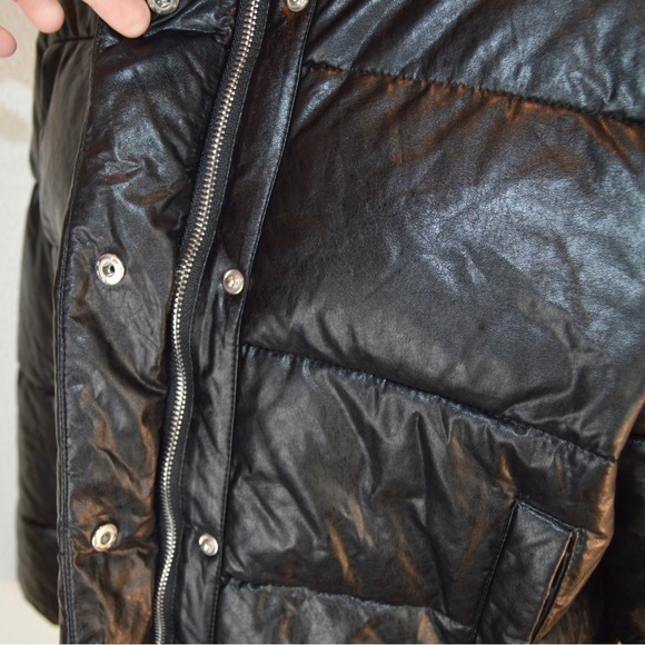 LA Coalition Vegan Leather Look Black Cropped Puffer Jacket, Large - Picture 8 of 14